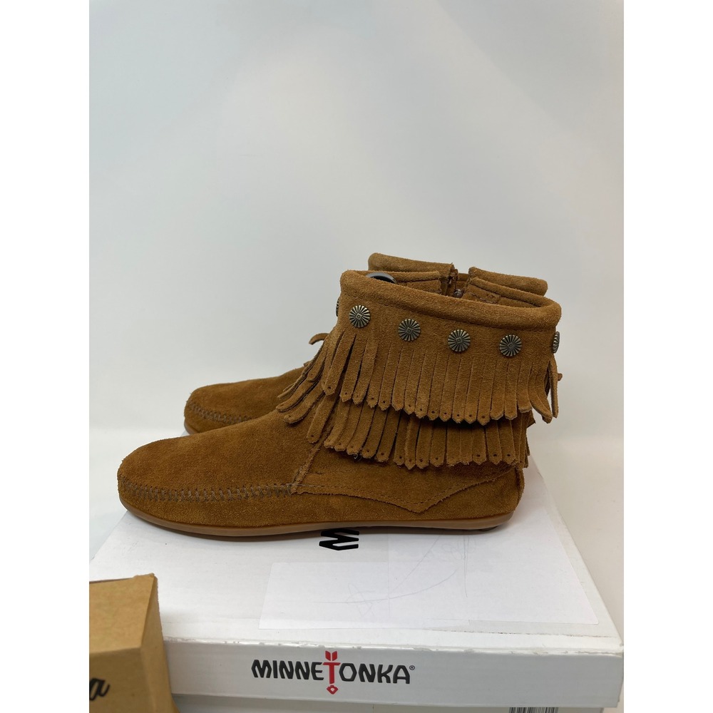 Minnetonka Double Fringe Side Zip Boot Womens 7 Brown Excellent Suede Concho 693 - Picture 3 of 11